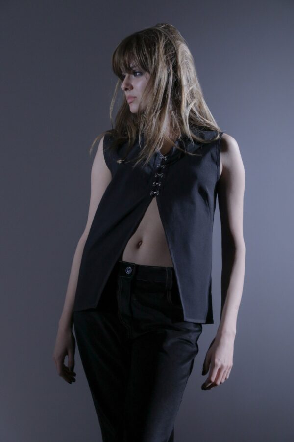 The Musketeer  - Black vest